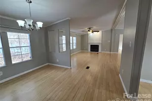 7133 Executive Cir, Denver, NC 28037 - Photo 5