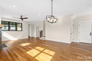 17 Ashe Park Cir, Asheville, NC 28806 - Photo 19