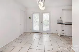 8401 Barncliff Rd, Charlotte, NC 28227 - Photo 7