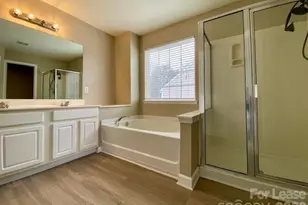 9224 Aloysia Ln, Charlotte, NC 28269 - Photo 17