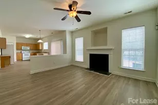 9224 Aloysia Ln, Charlotte, NC 28269 - Photo 9