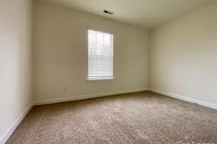 9224 Aloysia Ln, Charlotte, NC 28269 - Photo 21