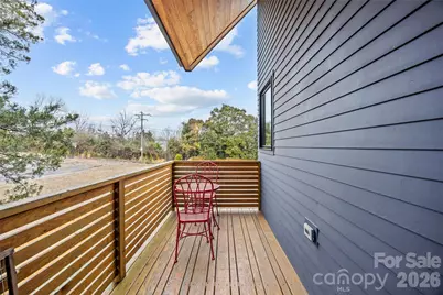 2553 Elkwood Circle, Charlotte, NC 28205 - Photo 35