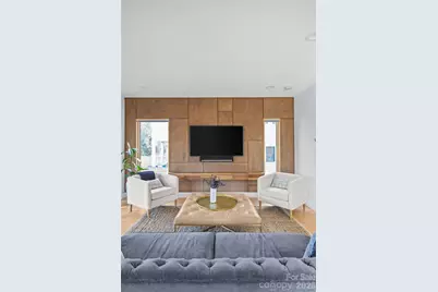 2553 Elkwood Circle, Charlotte, NC 28205 - Photo 15