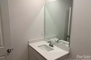 8112 Hidden Spgs Trl, Charlotte, NC 28216 - Photo 21