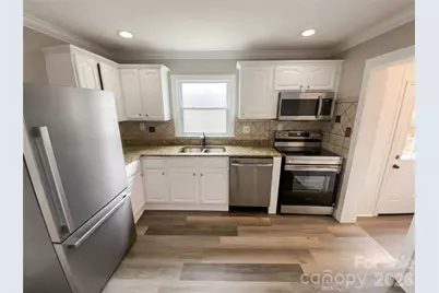 2122 Kilborne Drive, Charlotte, NC 28205 - Photo 11