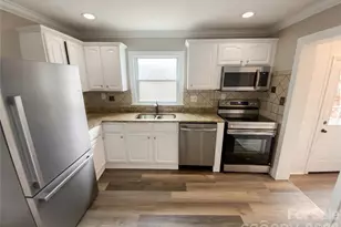 2122 Kilborne Dr, Charlotte, NC 28205 - Photo 11