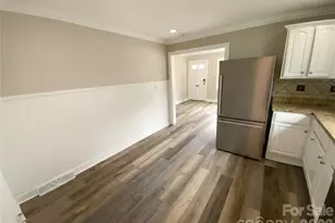 2122 Kilborne Dr, Charlotte, NC 28205 - Photo 11