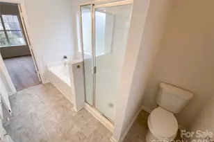 5719 Rocbridge Ln, Charlotte, NC 28208 - Photo 23