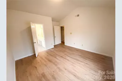 5719 Rocbridge Lane, Charlotte, NC 28208 - Photo 19