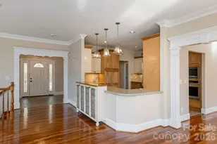 16 Winterberry Dr, Hendersonville, NC 28739 - Photo 13