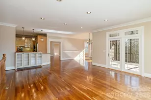 16 Winterberry Dr, Hendersonville, NC 28739 - Photo 7