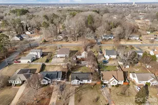 1010 Oakmont Ct, Salisbury, NC 28146 - Photo 3