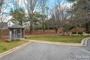 21 Holiday Dr, Arden, NC 28704 - Photo 43