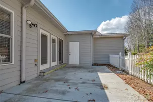 21 Holiday Dr, Arden, NC 28704 - Photo 35