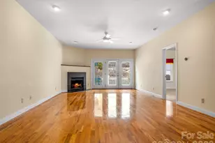 21 Holiday Dr, Arden, NC 28704 - Photo 9