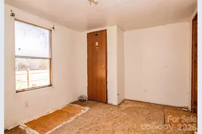 682 Grant Drive, Roanoke Rapids, NC 27870 - Photo 31