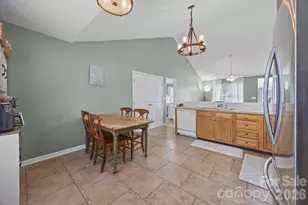 1547 Tammy Ct, Kannapolis, NC 28083 - Photo 9