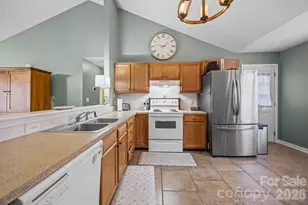 1547 Tammy Ct, Kannapolis, NC 28083 - Photo 7