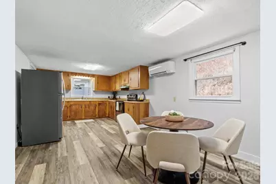 16180 US Hwy 19W Highway, Green Mountain, NC 28740 - Photo 15