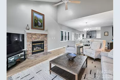 2208 E Cumming Woods Lane, Hendersonville, NC 28739 - Photo 11
