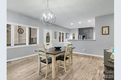 2208 E Cumming Woods Lane, Hendersonville, NC 28739 - Photo 5