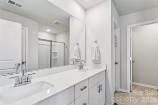 309 Olympia Wy, York, SC 29745 - Photo 25