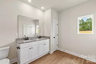 3618 Narrow Ln, Charlotte, NC 28215 - Photo 13