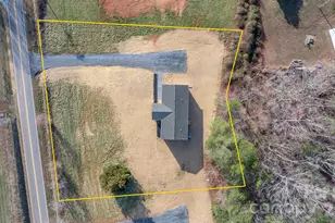 4935 Rhoney Rd, Connelly Springs, NC 28612 - Photo 35