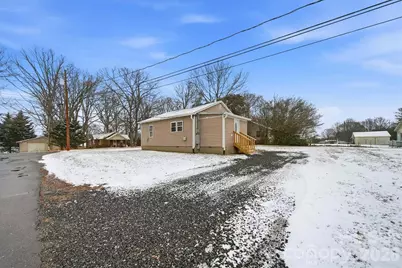 3410 25th Avenue NE, Hickory, NC 28601 - Photo 33