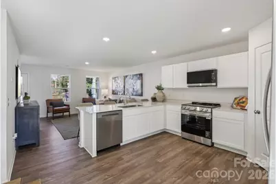 471 Sundown Drive, Spartanburg, SC 29302 - Photo 5