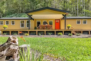 70 Icicle Ridge Rd, Sylva, NC 28779 - Photo 3