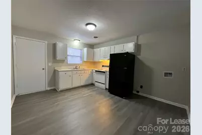 201 Arthur Drive #E, Thomasville, NC 27360 - Photo 5