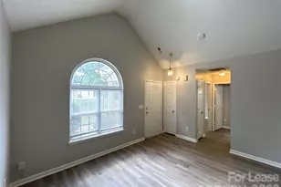 1839 Olsen Ln, Charlotte, NC 28213 - Photo 3