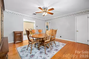 1802 33rd St NE, Hickory, NC 28601 - Photo 5