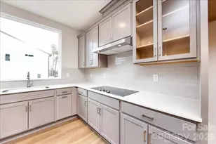 812 Flintside Ln, Charlotte, NC 28217 - Photo 15