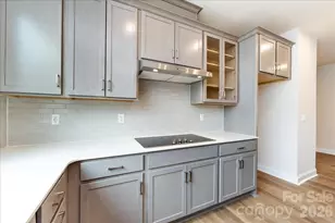 812 Flintside Ln, Charlotte, NC 28217 - Photo 17