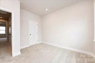 812 Flintside Ln, Charlotte, NC 28217 - Photo 29