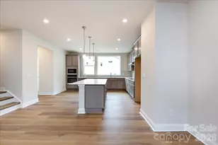 812 Flintside Ln, Charlotte, NC 28217 - Photo 11