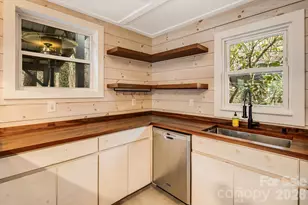 61 White Dogwood Ln, Lake Junaluska, NC 28745 - Photo 11