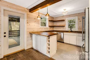 61 White Dogwood Ln, Lake Junaluska, NC 28745 - Photo 9