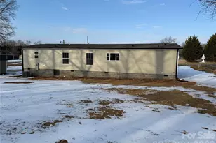 124 Titanium Dr, Statesville, NC 28625 - Photo 21