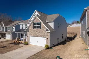 4630 Maiden Crk Wy, Maiden, NC 28650 - Photo 3