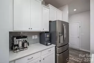 4630 Maiden Crk Wy, Maiden, NC 28650 - Photo 7