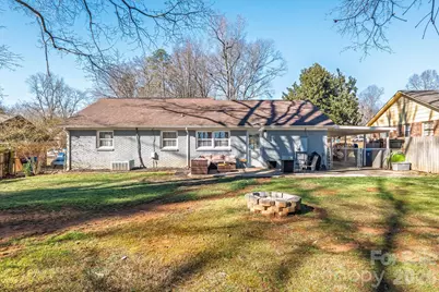 10305 Starwood Drive, Charlotte, NC 28215 - Photo 15