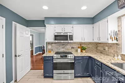 9619 Radner Lane, Charlotte, NC 28277 - Photo 19