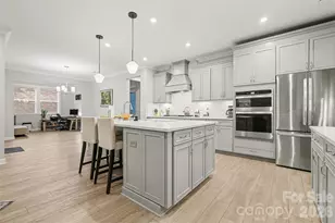 3606 Marchers Trace Dr, Charlotte, NC 28227 - Photo 9