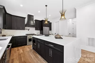 16315 Riverpointe Drive, Charlotte, NC 28278 - Photo 17