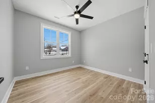 330 E Pine St, Maiden, NC 28650 - Photo 27