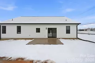 330 E Pine St, Maiden, NC 28650 - Photo 37